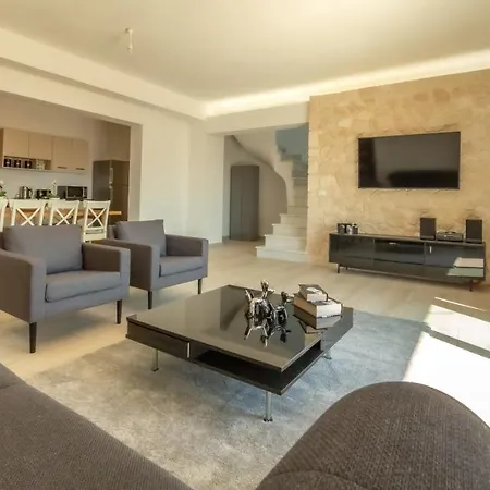 فيلة Enchanted Bay House Vlachata