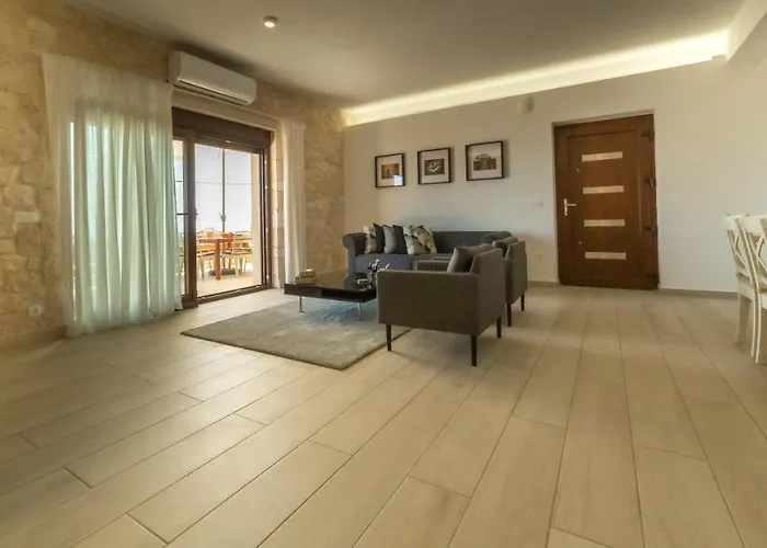 Enchanted Bay House فيلة Vlachata