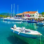 Villa Enchanted Bay House
