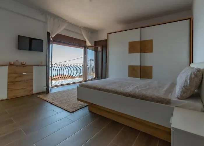 Enchanted Bay House Vila Vlachata