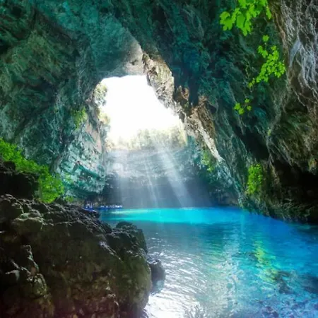 Enchanted Bay House וילה